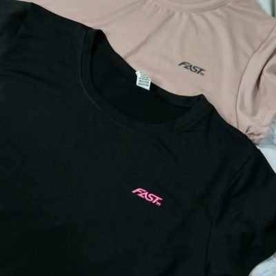 REMERA FAST