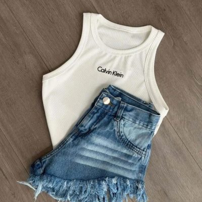 SHORT JEANS CELESTE CON FLECOS