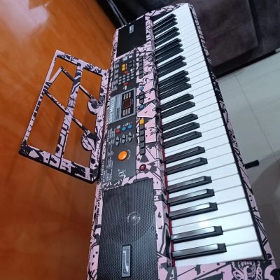 Piano personalizados 5 octavas de 61 teclas con base de mesa