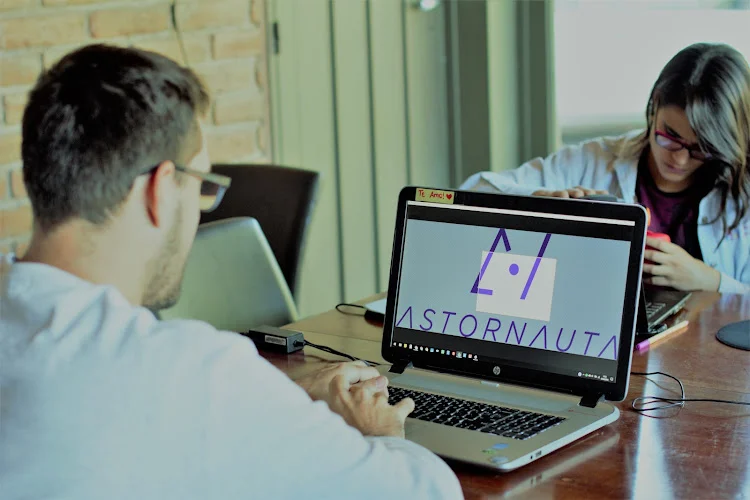 Astornauta - Agencia de marketing y diseño