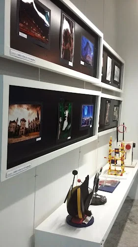 Nueva Escuela de Diseño y Comunicación