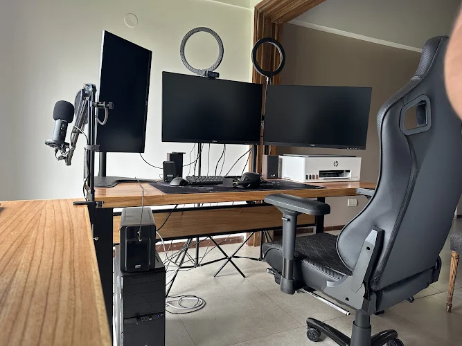 Rodak Escritorios y muebles