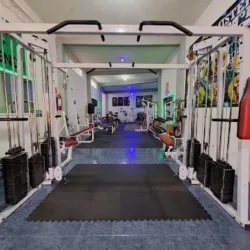 IRON GYM