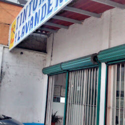 Tintorería y Lavandería Mr. Clean