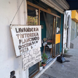 Lavandería Las Aralias