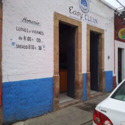 Lavandería Cósmica Centro