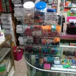 PAPELERIA Y MERCERIA "VALENCIA"