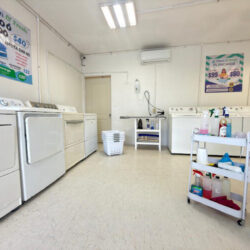 Clean & Fresh Lavanderia