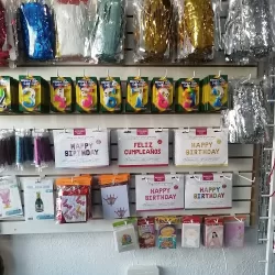 Papeleria mercería y ciber Candy