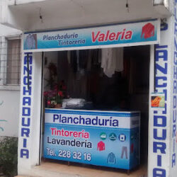Planchaduría y Tintorería Valeria