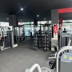 24/7 club gym