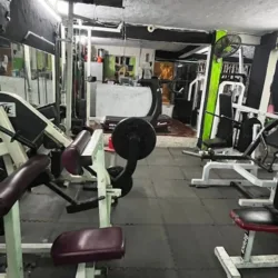 Gimnasio BOMBO'S