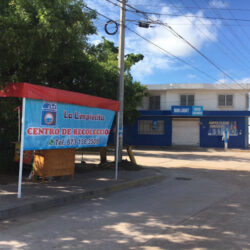 LAVANDERIA Y PLANCHADURIA LA LIMPIECITA