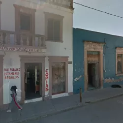 PAPELERIA Y MERCERIA LEO