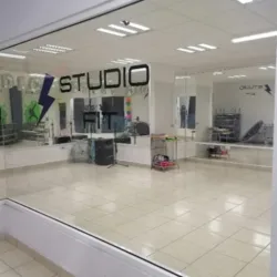 Studio Fit
