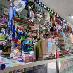 Papelería y Merceria "Chelita"