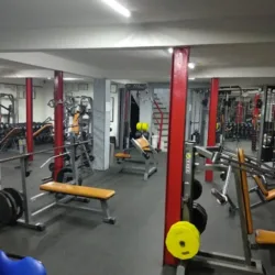 Gimnasio Rojas