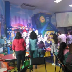 SPACE KIDS DIVERSIÓN EN GRANDE!