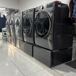 Le Wash, Lavanderia & Planchaduria