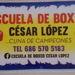 Escuela de boxeo César López