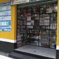 PAPELERIA ADE