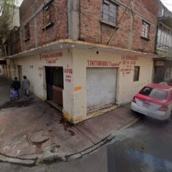 Tintorería y Planchaduría Esquivel
