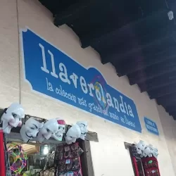 LLAVEROLANDIA