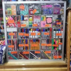 ABARROTES 7.11 & PAPELERÍA ESTEFANY
