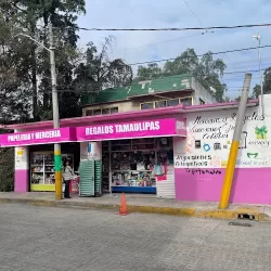 PAPELERIA MERCERIA Y NOVEDADES
