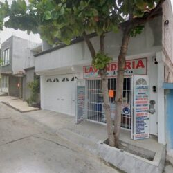 LAVANDERIA La Perla