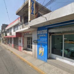 Lavanderia & Tintorería Del Monte