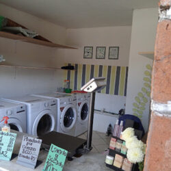 Laundry chic