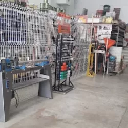 Maderas y Herrajes Finos Copico