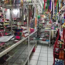 Papeleria,Merceria y Regalos"Rosita"