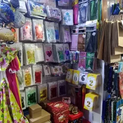 Papeleria y Merceria " La Crayola"