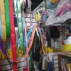 Merceria y regalos