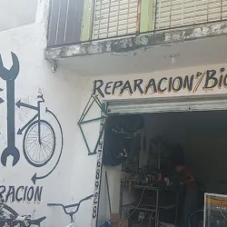 Taller de bicicletas y rafacciones.