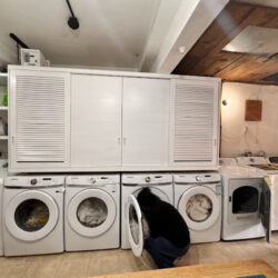 Trusita Blanca Laundry Lavandería