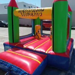 Renta de mesas, sillas y brincolines - Divertifiesta
