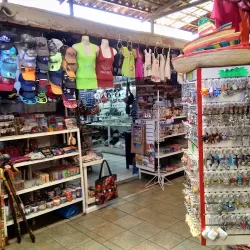 Pueblo Viejo Mercado De Artesanías
