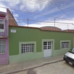 JUANIS LAVANDERÍA TINTORERÍA Y PLANCHADURÍA