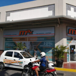 Tintorería MAX - Macroplaza