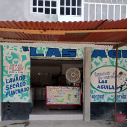 Lavandería Las Águilas