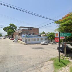 Lavandería y planchadora lava leva