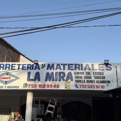 ferreteria Y Materiales la mira