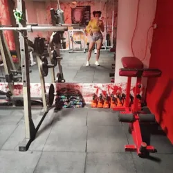 Valcros Gym San Pedrito
