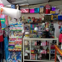 Papelería y Mercería "La Nueva Estrella"