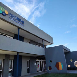Colegio privado BEEHIVE ebs en Ezeiza