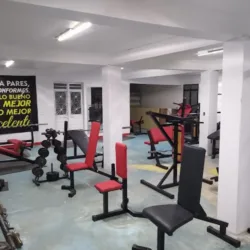 STRONG MUSCLE GYM