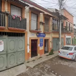 Bisuteria y merceria Flores